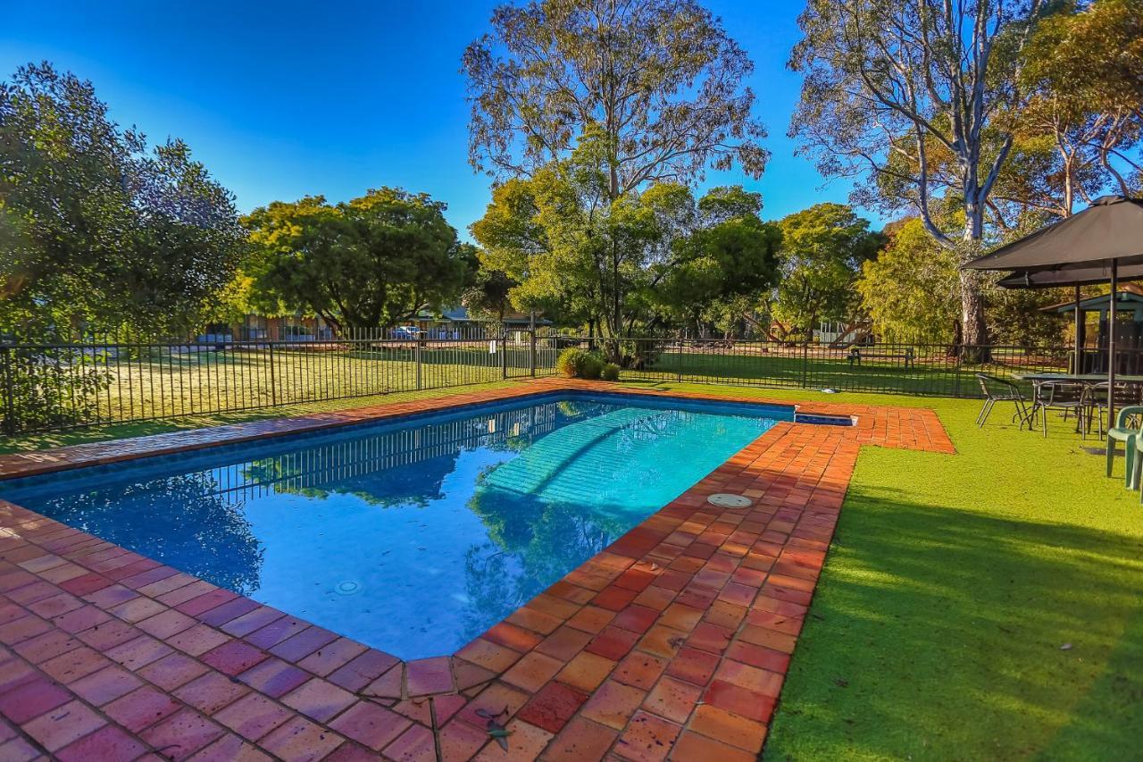 Mountain View Motor Inn & Holiday Lodges Halls Gap Exteriör bild