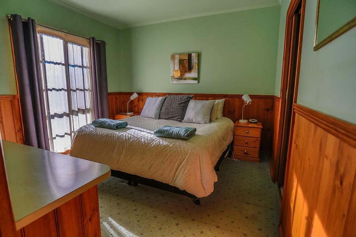Mountain View Motor Inn & Holiday Lodges Halls Gap Exteriör bild